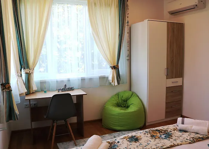 Sea Port Celebrity - Lets4holiday Lägenhet *