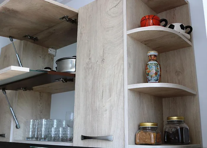 Lägenhet Sea Port Celebrity - Lets4holiday Varna