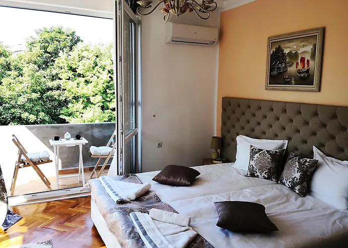 Sea Port Celebrity - Lets4holiday *